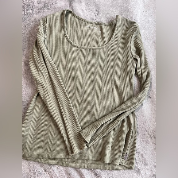 Eddie Bauer Sage Green Ribbed Long Sleeve Blouse - Picture 1 of 4